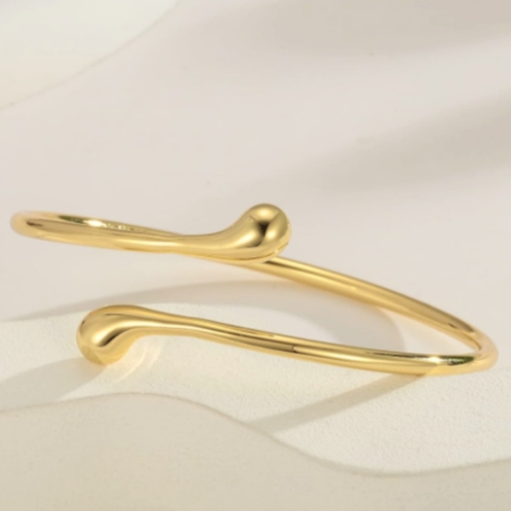 Gold Teardrop Wrap Around Bangle Bracelet Minimalist Classic Adjustable Cuff New